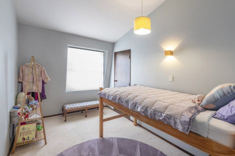 Photo of property in 7 Epping Grove, Karori, Wellington, 6012