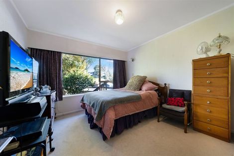 Photo of property in 178a Edmonton Road, Te Atatu South, Auckland, 0610