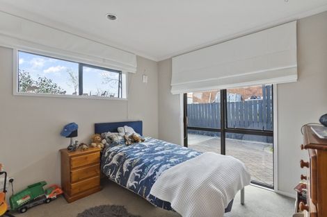 Photo of property in 6 Angus Street, Grandview Heights, Hamilton, 3200