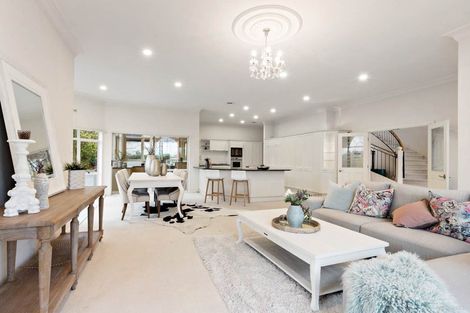 Photo of property in 26 Anaheim Boulevard, Shamrock Park, Auckland, 2016