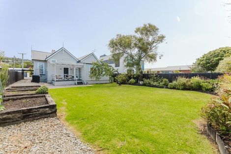 Photo of property in 24 Albert Street, Saint Clair, Dunedin, 9012