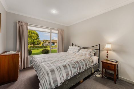 Photo of property in 21 Pukawa Place, Feilding, 4702
