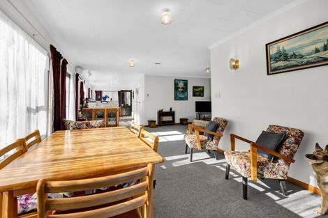 Photo of property in 1 Towai Street, Inglewood, 4330