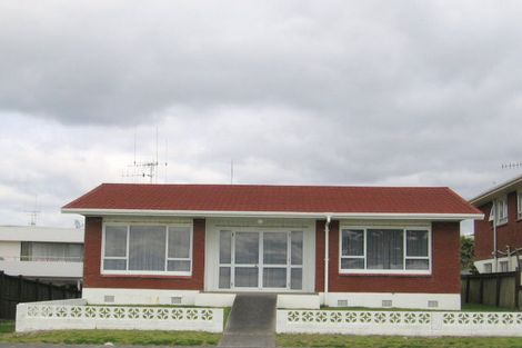 Photo of property in 147a Marine Parade, Mount Maunganui, 3116