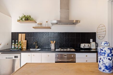 Photo of property in 582 Madras Street, St Albans, Christchurch, 8014