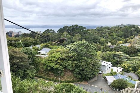 Photo of property in 9/71 Garden Road, Northland, Wellington, 6012