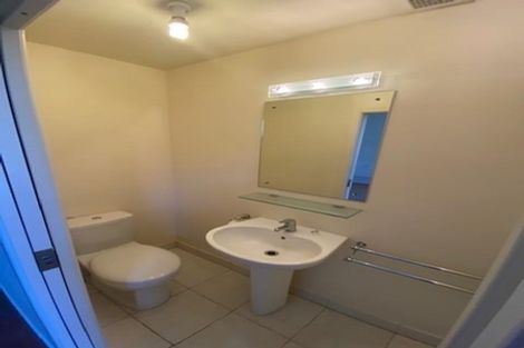 Photo of property in 1/2 King Street, Mount Cook, Wellington, 6021