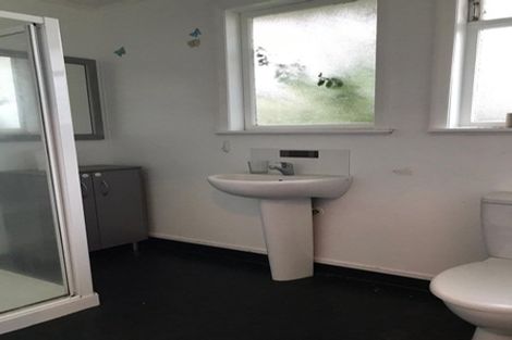 Photo of property in 40 Arimu Road, Papakura, 2110