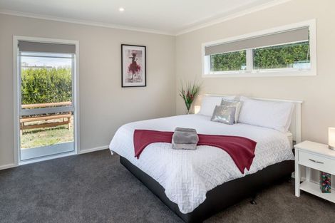 Photo of property in 18 Tuscan Lane, Martinborough, 5711