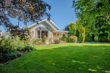 Photo of property in 146 Seaward Road, Edendale, 9825