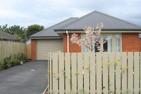Photo of property in 1/31 Tuckers Road, Redwood, Christchurch, 8051