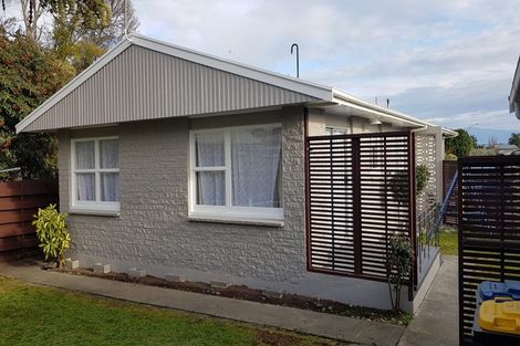 Photo of property in 2/11 Leicester Street, Stoke, Nelson, 7011