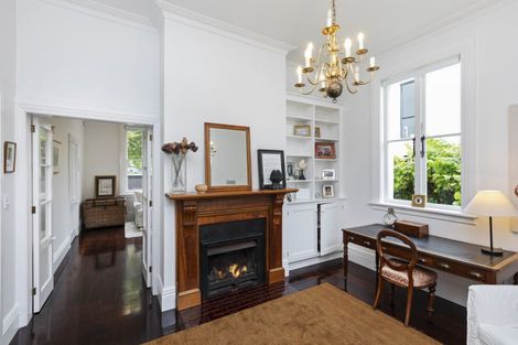 Photo of property in 26 Cranmer Square, Christchurch Central, Christchurch, 8013