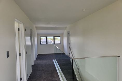 Photo of property in 23a Rogers Road, Manurewa, Auckland, 2102