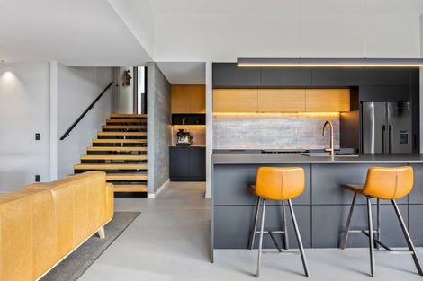 Photo of property in 12 Round Hill Rise, Cracroft, Christchurch, 8022