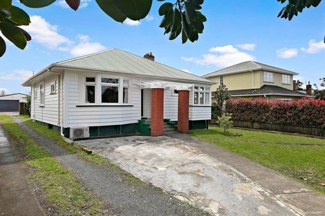 Photo of property in 12 Rata Street, New Lynn, Auckland, 0600