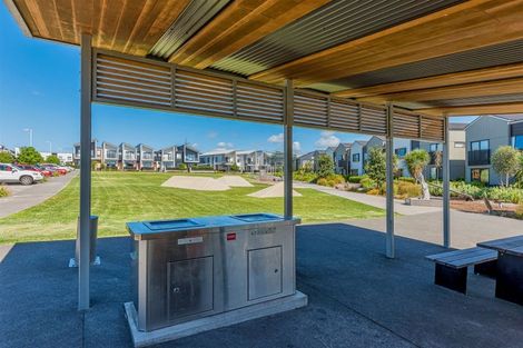Photo of property in 42 Sidney Wallingford Way, Hobsonville, Auckland, 0616