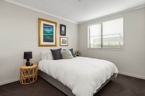 Photo of property in 2 Sable Lane, Pyes Pa, Tauranga, 3112
