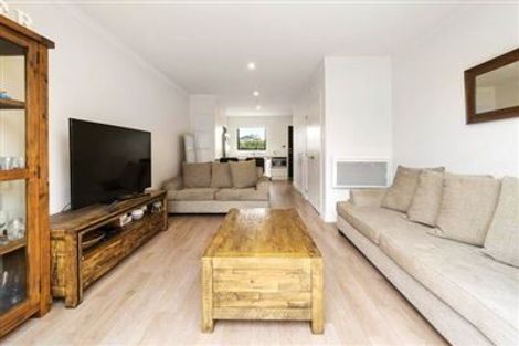 Photo of property in 6/2 Brandon Road, Glen Eden, Auckland, 0602