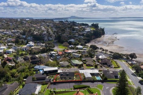 Photo of property in 4a Cleary Terrace, Cockle Bay, Auckland, 2014