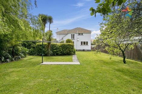 Photo of property in 28 Marina Grove, Hutt Central, Lower Hutt, 5010