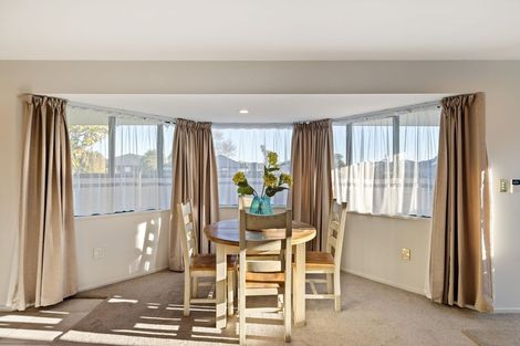 Photo of property in 164 Queenspark Drive, Parklands, Christchurch, 8083