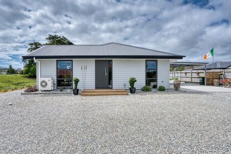 Photo of property in 82 Hokitika-kaniere Tram, Kaniere, Hokitika, 7811
