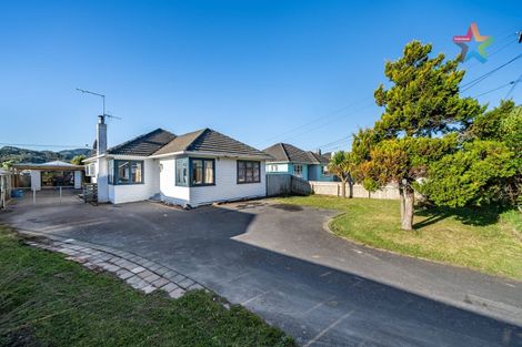 Photo of property in 28 Totara Street, Wainuiomata, Lower Hutt, 5014
