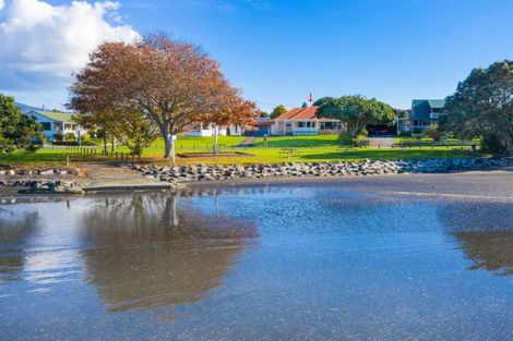 Photo of property in 5 Puriri Street, Raglan, 3225