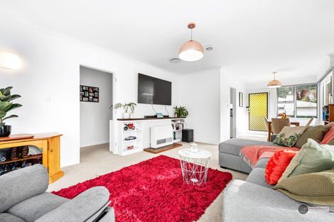 Photo of property in 37 Raukawa Street, Stokes Valley, Lower Hutt, 5019