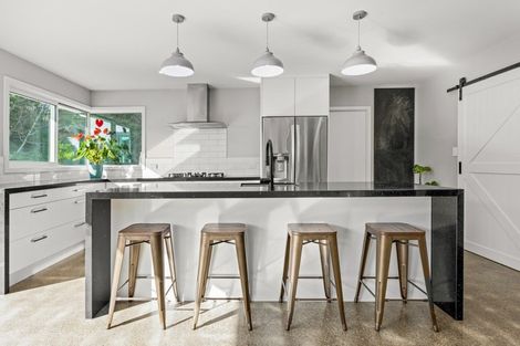 Photo of property in 8 Rochfort Road, Havelock North, 4130