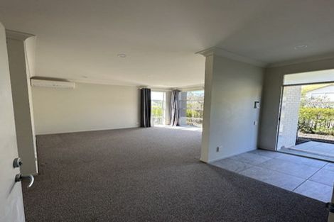 Photo of property in 37 Tihi Street, Stonefields, Auckland, 1072