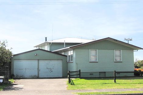 Photo of property in 42 Mckee Avenue, Fenton Park, Rotorua, 3010