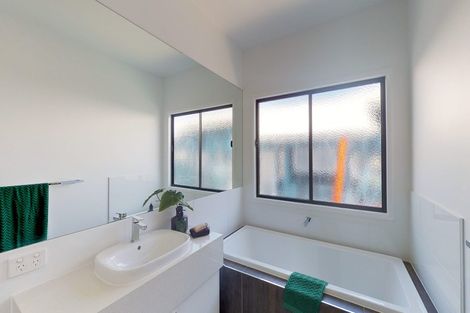 Photo of property in 1a Manor Park, Sunnyhills, Auckland, 2010