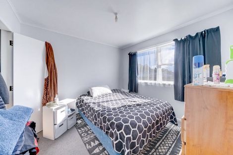 Photo of property in 50 Hobart Crescent, Wattle Downs, Auckland, 2103