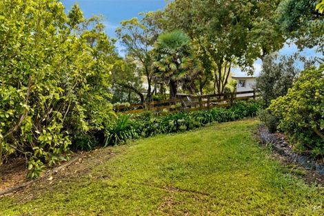 Photo of property in 19 Imperial Place, Henderson, Auckland, 0612