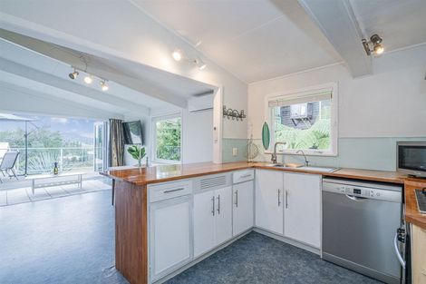 Photo of property in 58 Hinemoa Terrace, Tairua, 3508