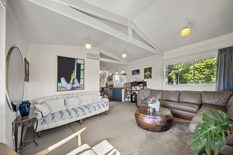 Photo of property in 25 Smith Street, Raglan, 3225