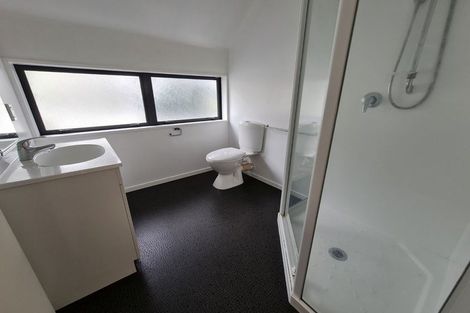 Photo of property in 300 Riccarton Road, Upper Riccarton, Christchurch, 8041