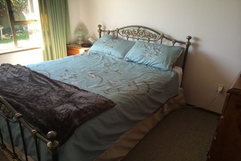 Photo of property in 2/119a Prestons Road, Redwood, Christchurch, 8051