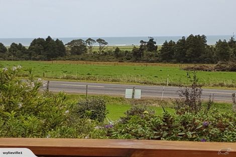 Photo of property in 3008 Coast Road, Barrytown, Runanga, 7873