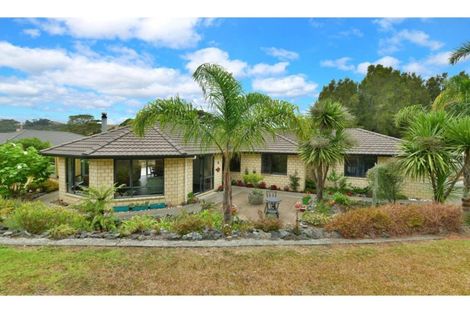 Photo of property in 8 Puhoi Close, Puhoi, Warkworth, 0994