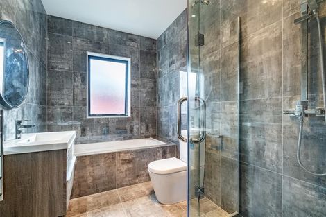 Photo of property in 55 Discovery Drive, Gulf Harbour, Whangaparaoa, 0930