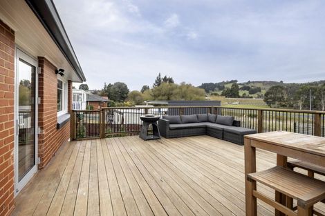 Photo of property in 28 Waldron Crescent, Green Island, Dunedin, 9018