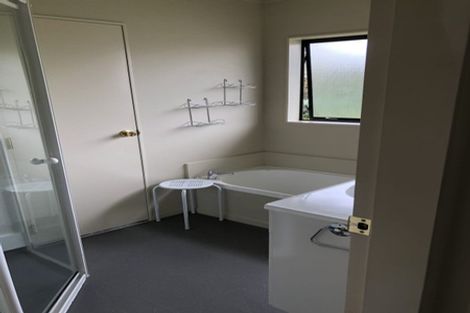 Photo of property in 105 Makarini Street, Paraparaumu, 5032