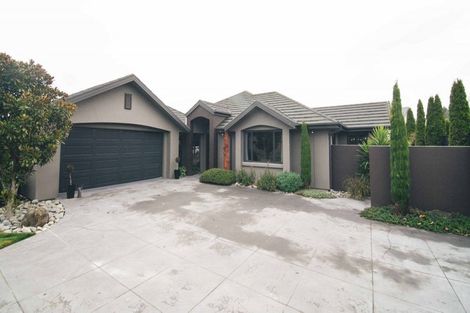 Photo of property in 69 Waitikiri Drive, Parklands, Christchurch, 8083