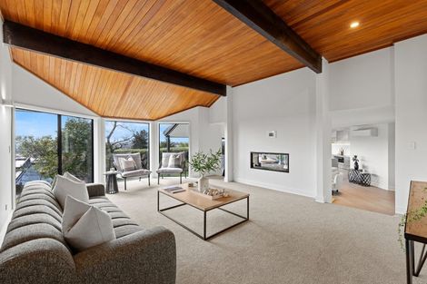 Photo of property in 24 Nehru Place, Cashmere, Christchurch, 8022