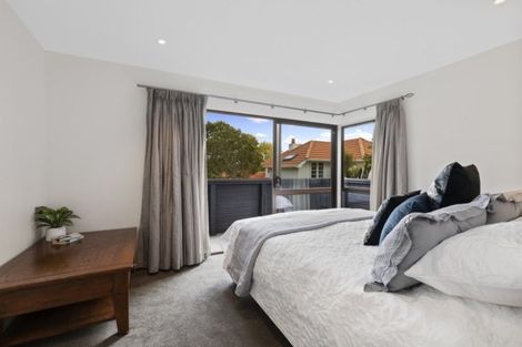 Photo of property in 3 Walter Road, Lowry Bay, Lower Hutt, 5013