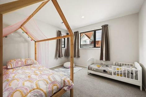 Photo of property in 208a Queens Drive, Lyall Bay, Wellington, 6022