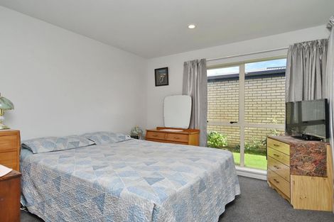 Photo of property in 12/13 Sylvan Street, Hillmorton, Christchurch, 8024